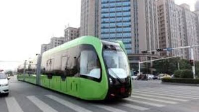 Tren Kereta Cepat Jadi Solusi Traveling Anti Macet